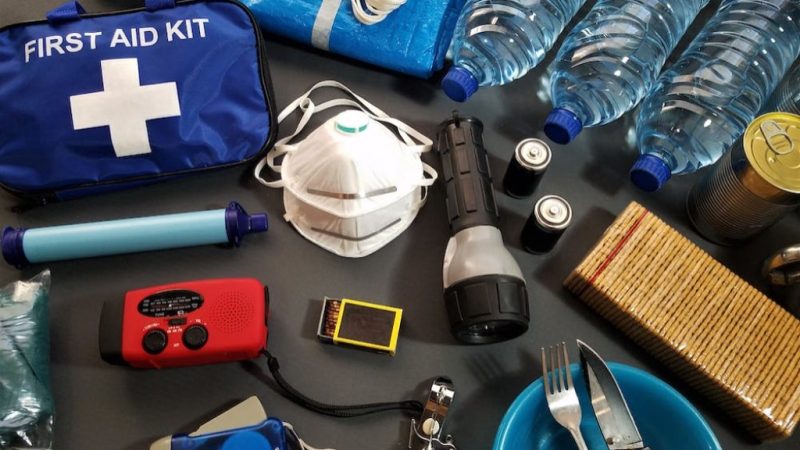 The Basic Bug Out Bag Kit - The Basic 24 Kit 5 Basic Bug Out Bag Kit